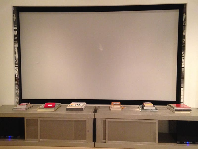 pantalla altavoces martin logan